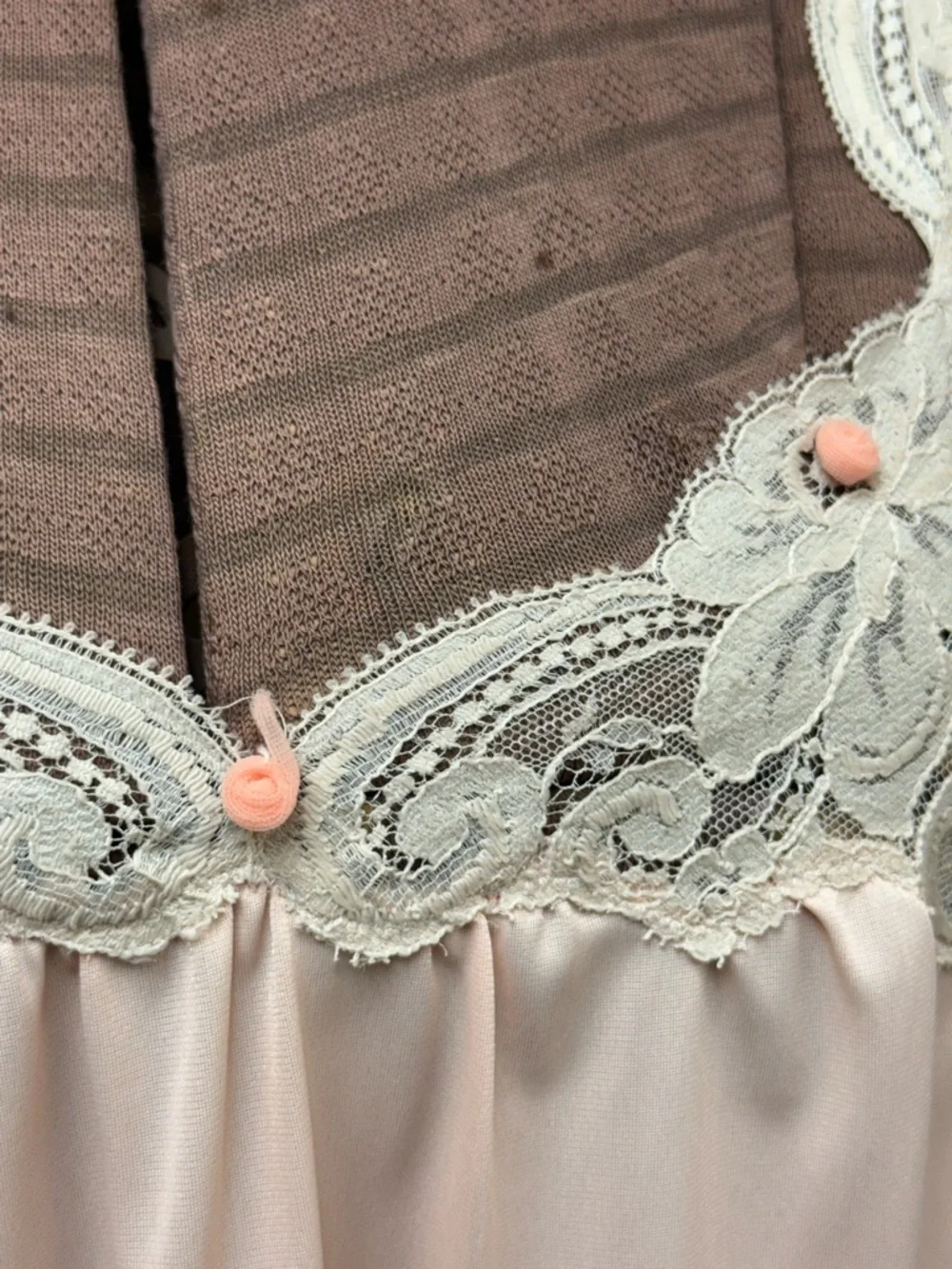 Vintage Classic Lace Trim Nightgown Lightweight Pink - Picture 10 of 13